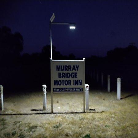 Murray Bridge Motor Inn Екстер'єр фото