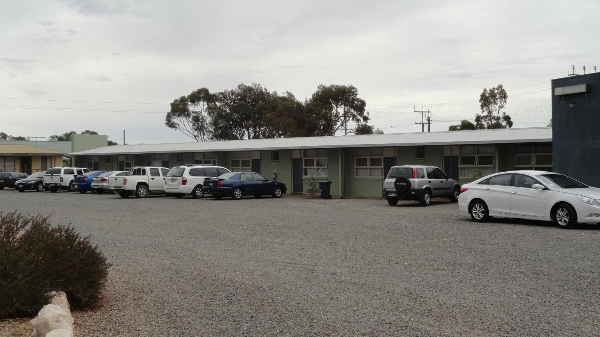 Murray Bridge Motor Inn Екстер'єр фото