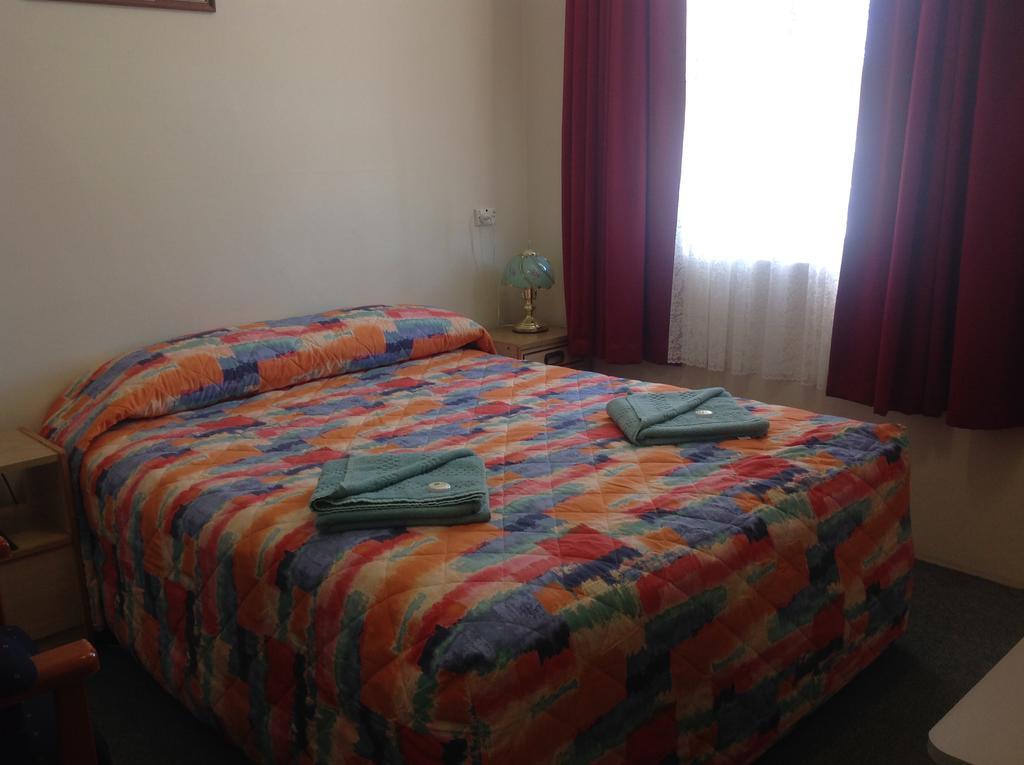 Murray Bridge Motor Inn Екстер'єр фото