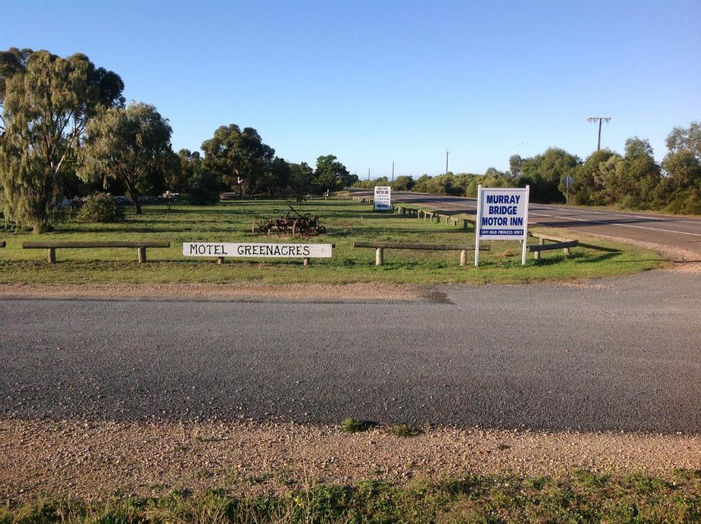 Murray Bridge Motor Inn Екстер'єр фото