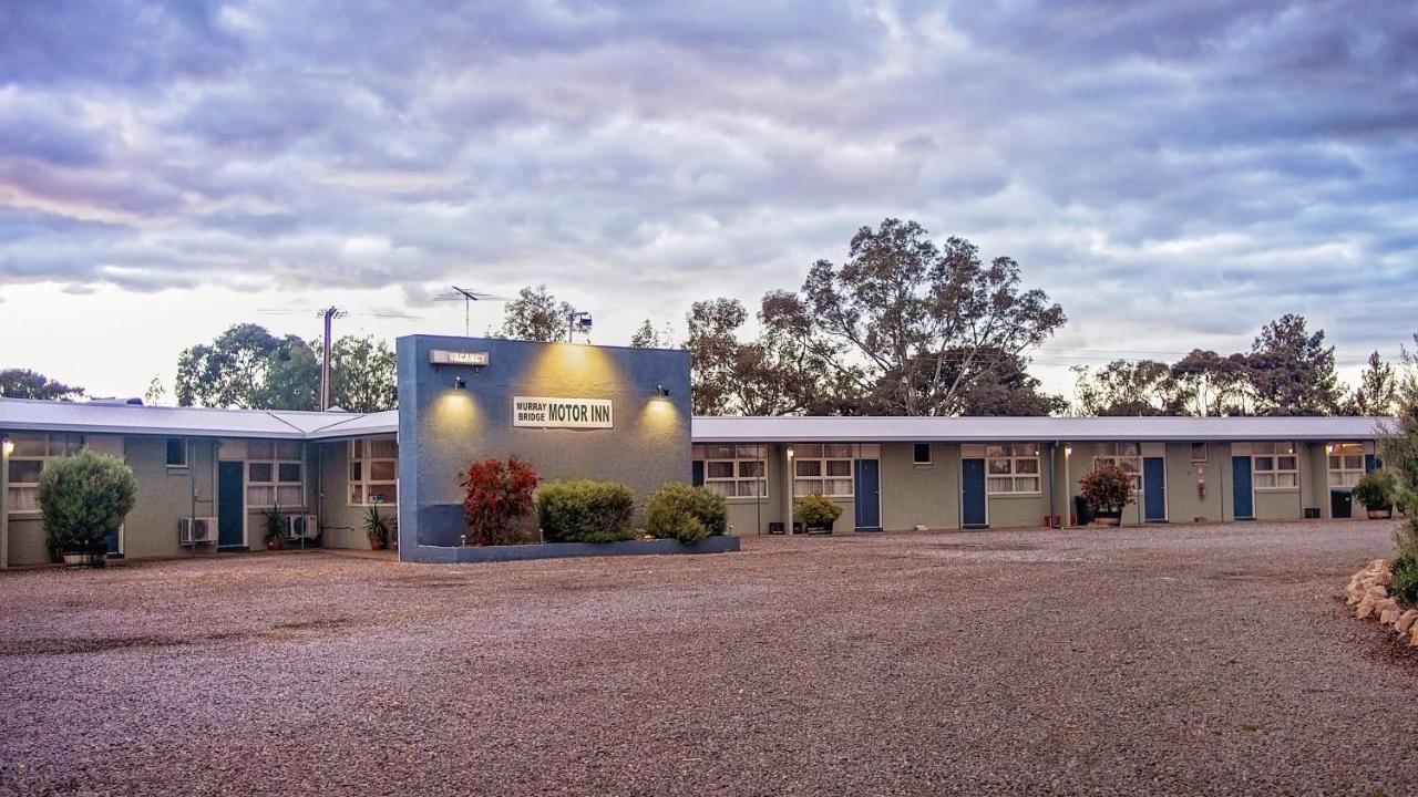 Murray Bridge Motor Inn Екстер'єр фото